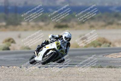 media/Oct-05-2025-CVMA (Sun) [[beeef4f201]]/Race 5-Amateur Supersport Open (Holeshot)/